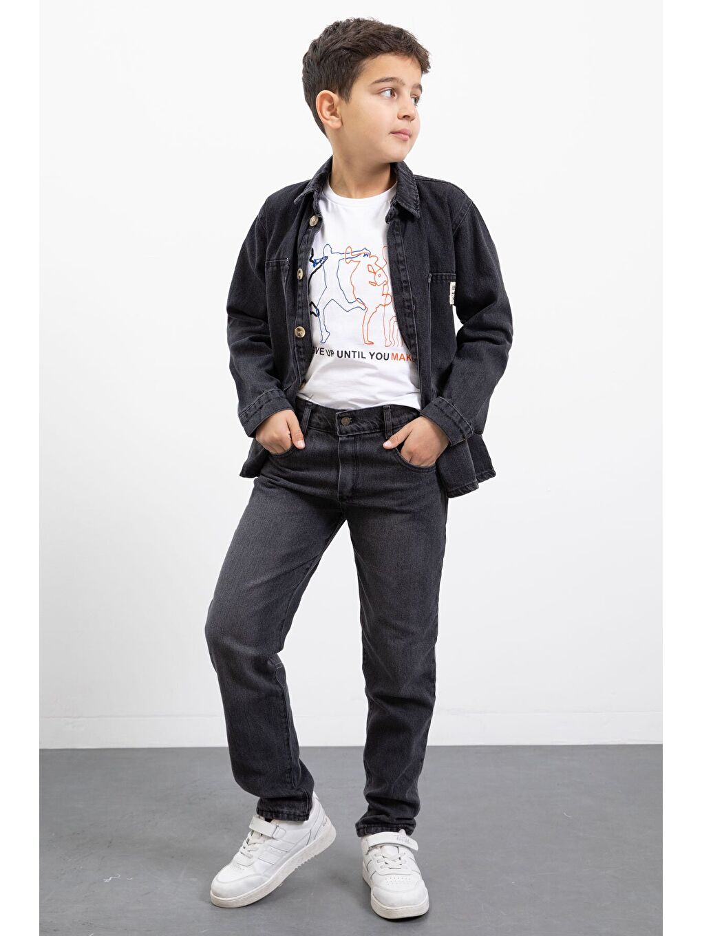 Siyah Armalı Jean Gömlekli Erkek Çocuk Pantolonlu 3lü Jean Takım 23468-4