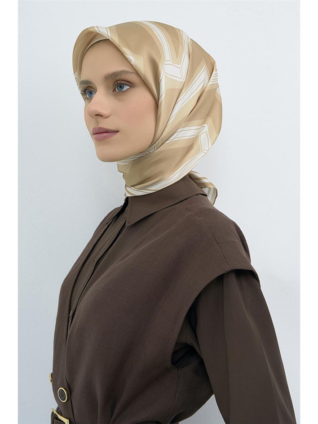 Kahverengi Saf İpek Sura Eşarp 9547D 85-2