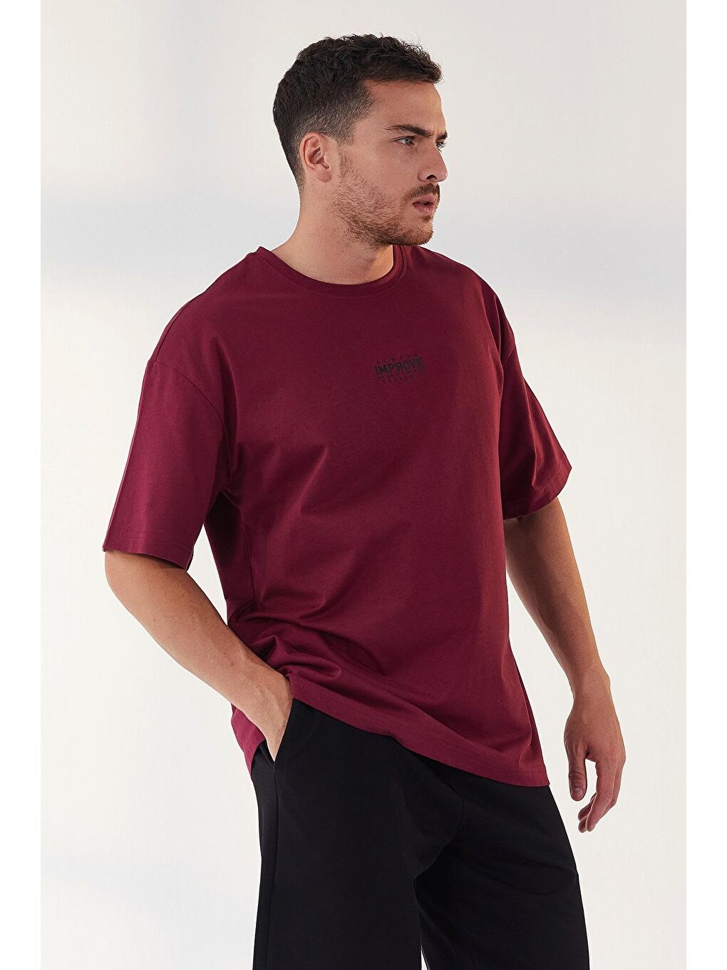 TOMMYLIFE Bordo Erguvan Küçük Yazı Baskılı O Yaka Erkek Oversize T-Shirt - 87985 - 3