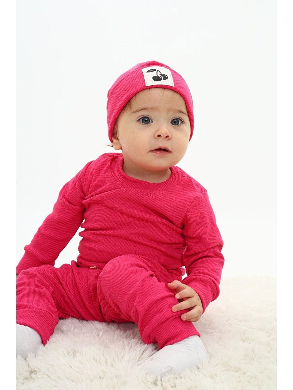 Fuşya Kız Bebek 3'lü Takım (Şapka+Alt+Üst) 12129-1