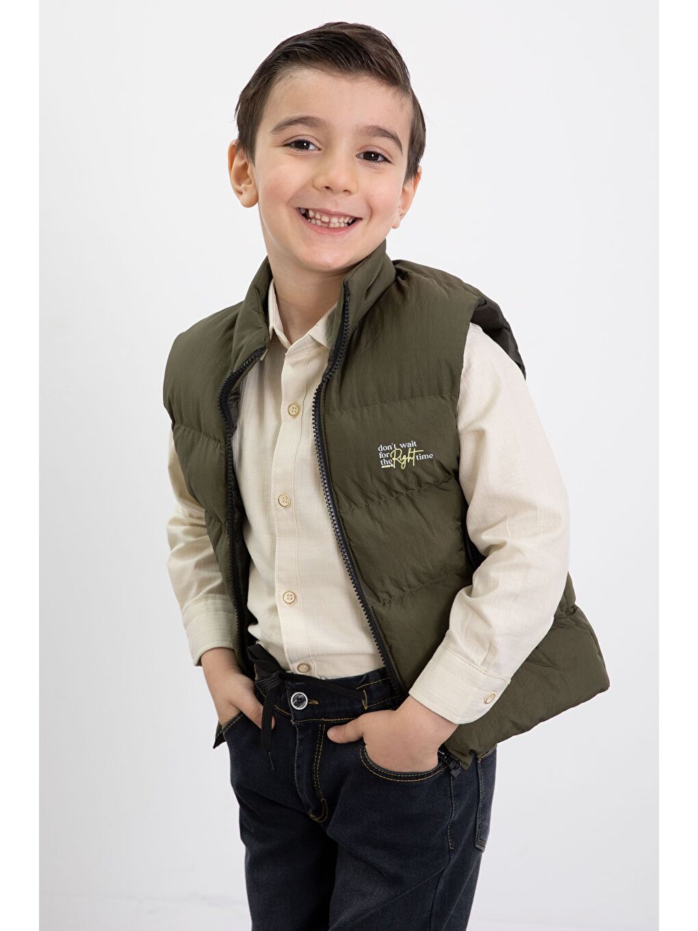 Haki Şişme Yelekli Gömlekli Erkek Çocuk 3lü Pantolonlu Takım 23474-2