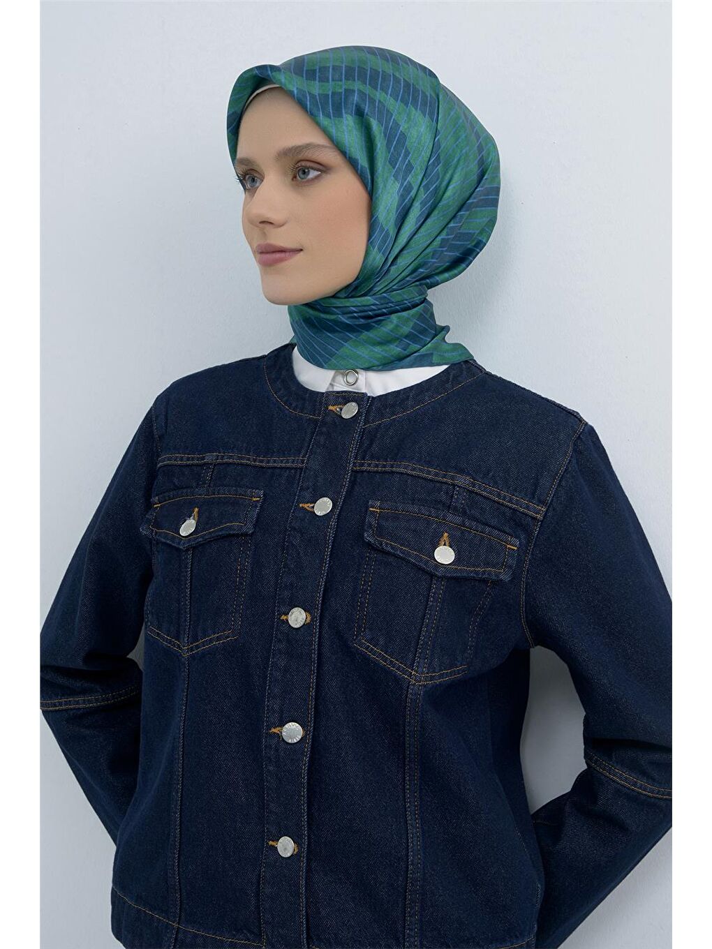 Yeşil Saf İpek Sura Eşarp 9525D 86-2