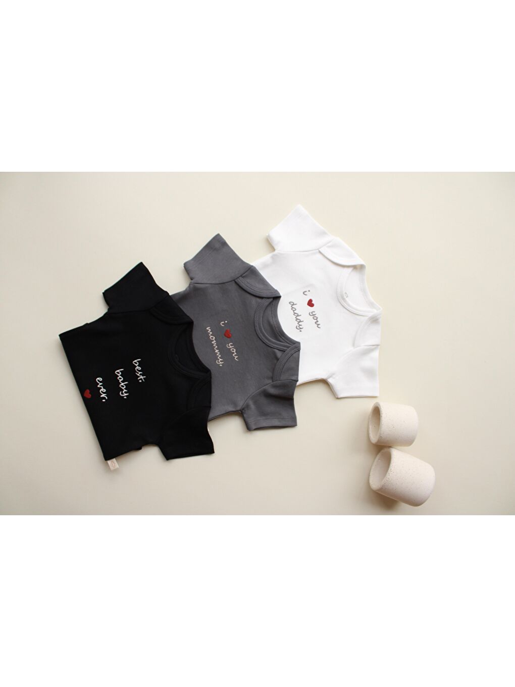 Beyaz 3Lü Nakışlı Kısa Kollu Çıt Çıtlı Body Zıbın Model 7-4