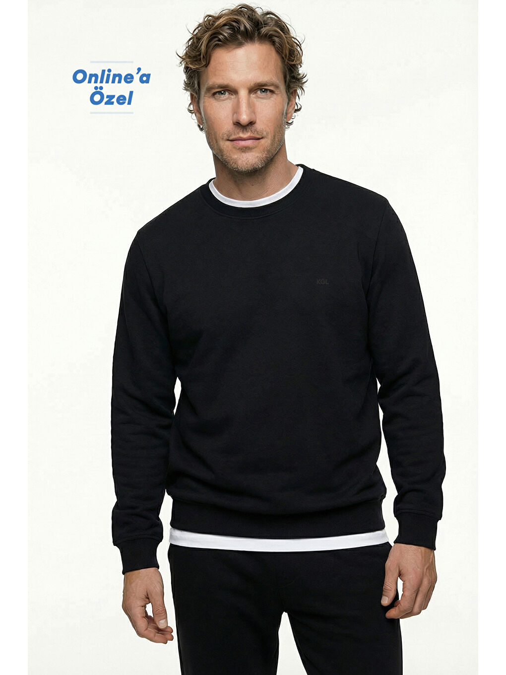 Siyah Bisiklet Yaka Regular Fit Pamuklu Basic Sweatshirt