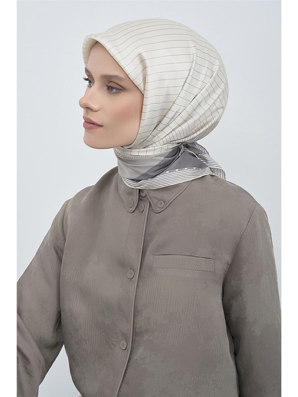 Ekru Saf İpek Twill Eşarp 9526D 06-1