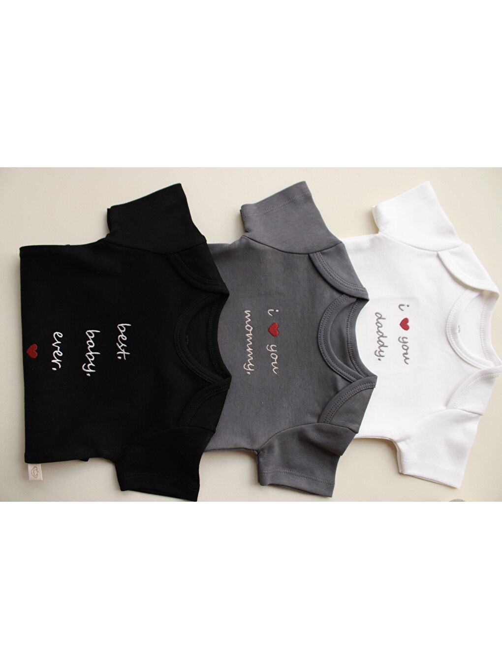 Beyaz 3Lü Nakışlı Kısa Kollu Çıt Çıtlı Body Zıbın Model 7-5