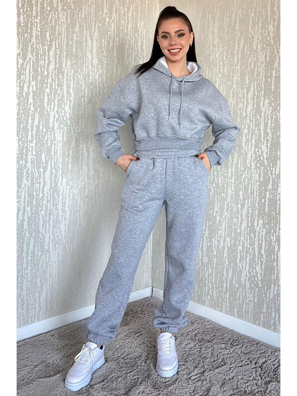 Gri Kadın Kapüşonlu Üç İplik Şardonlu Eşofman Takımı