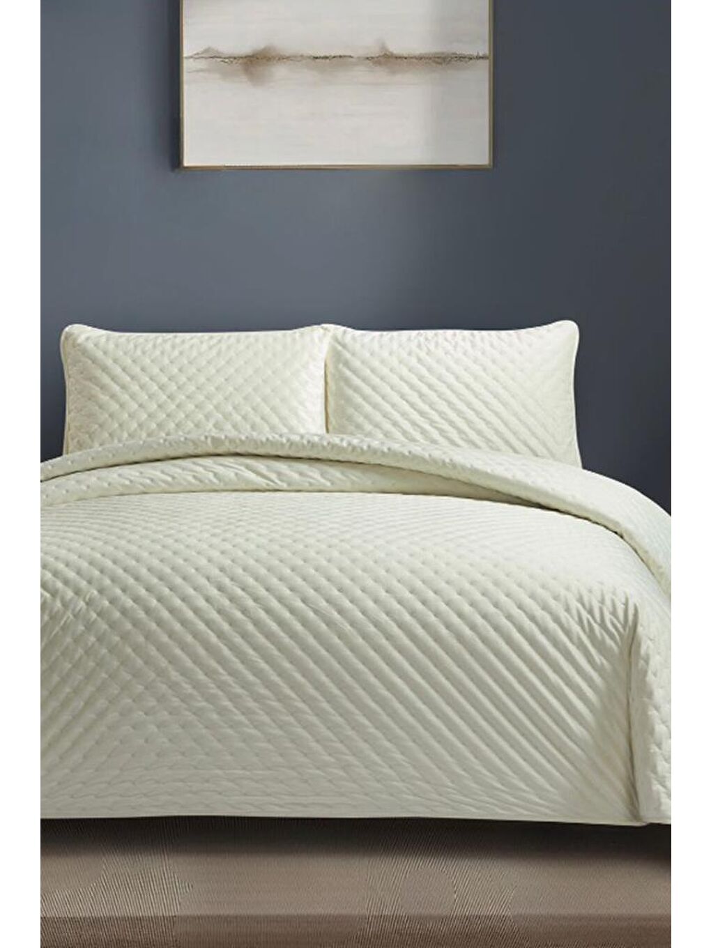 Ekru Bianca Çift Kişilik Lüks Kadife Yatak Örtüsü Krem