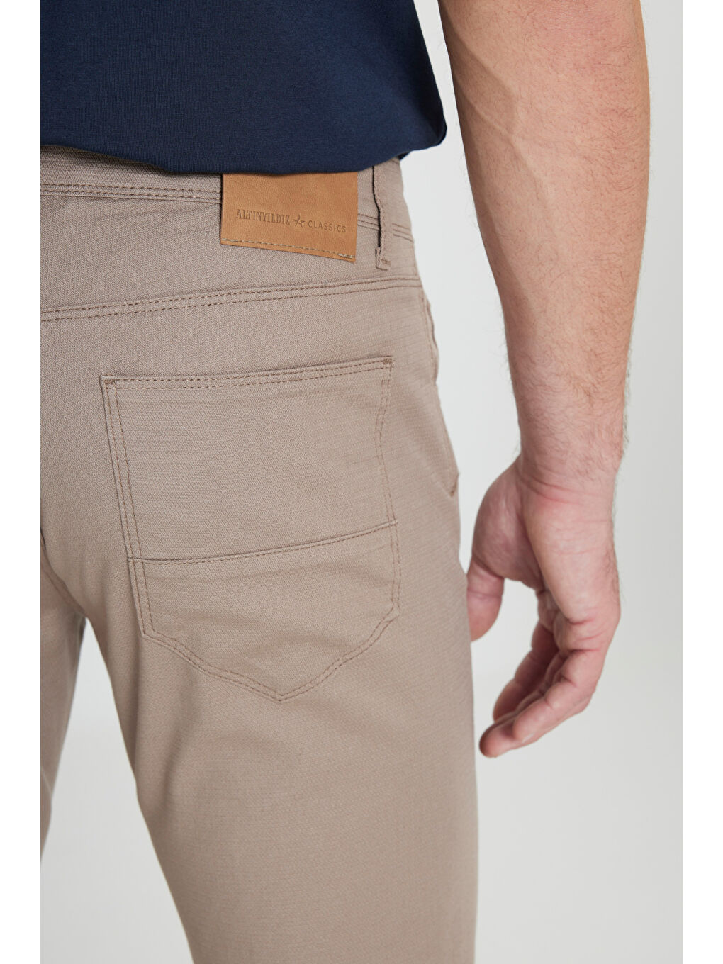 Erkek Koyu Bej Comfort Fit Rahat Kesim Pamuklu Armürlü 5 Cep Greensboro Pantolon-3