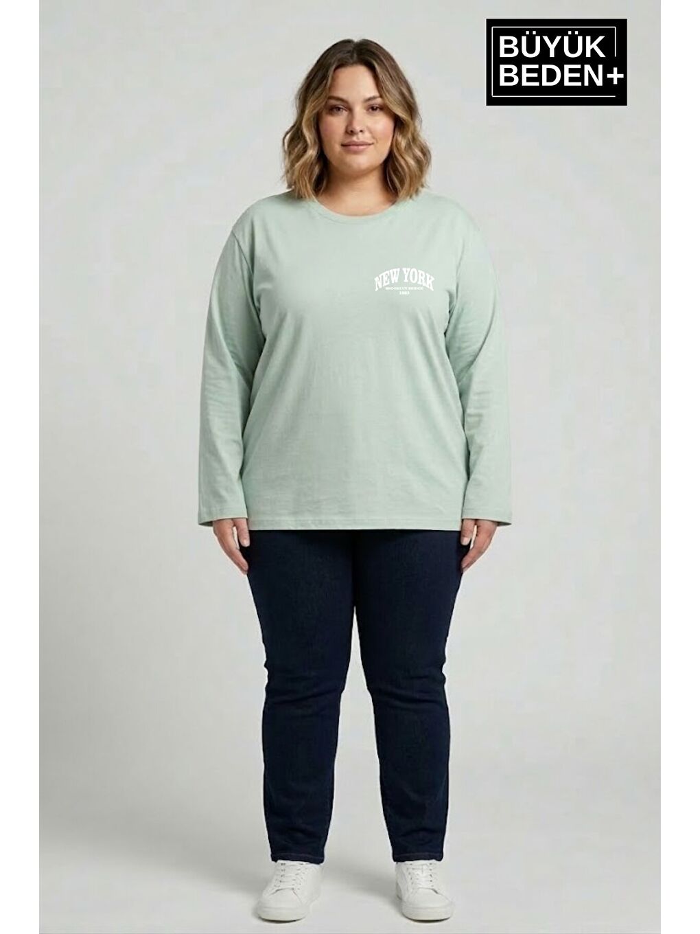 Turkuaz Kadın Büyük Beden New York Baskılı 2 İplik Bisiklet Yaka Tişört SPR26BTSK942-5