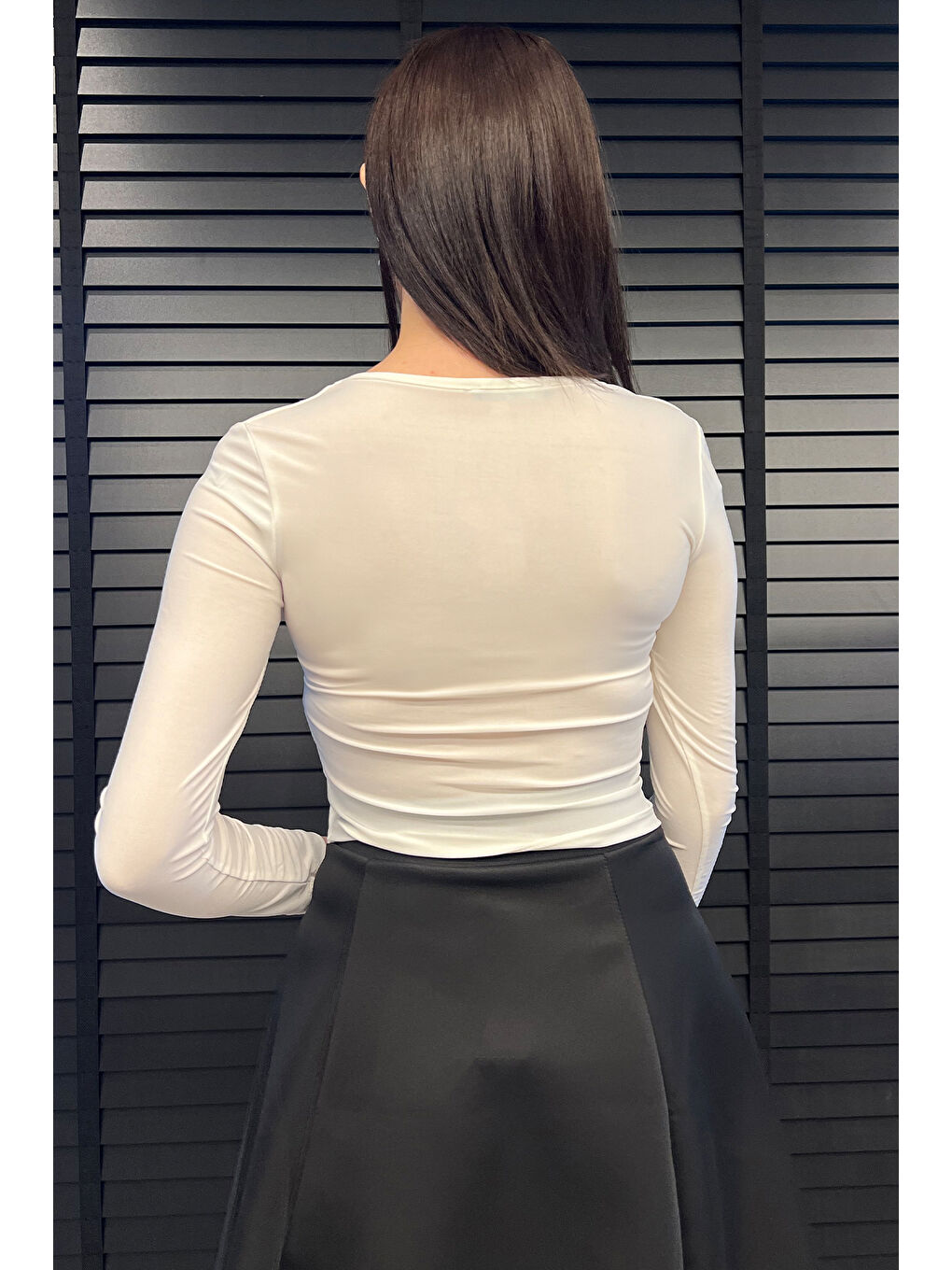 Ekru Kare Yaka Kadın Bluz-3