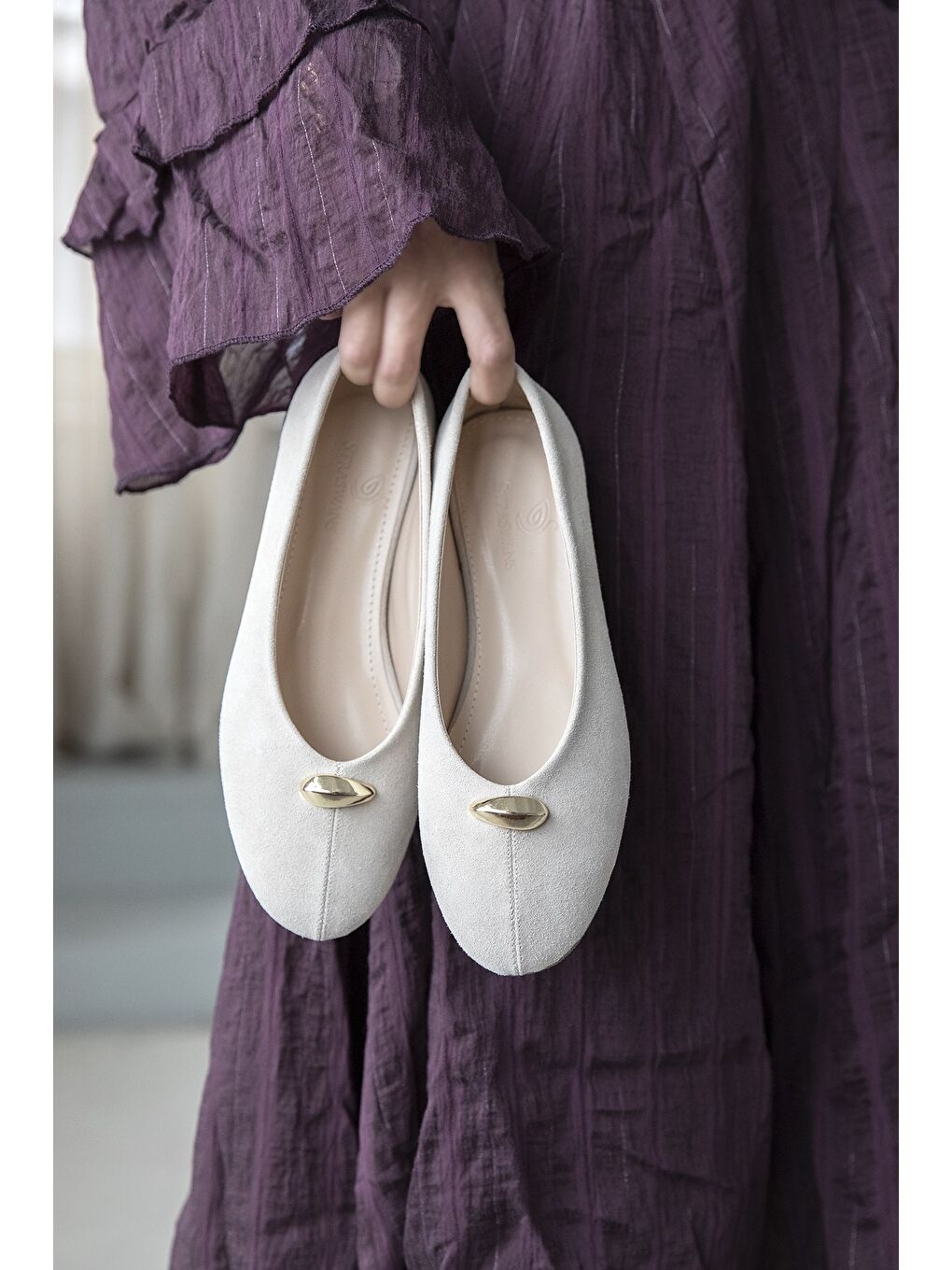 Brett Kadın Aksesuar Detay Süet Babet Bej-1