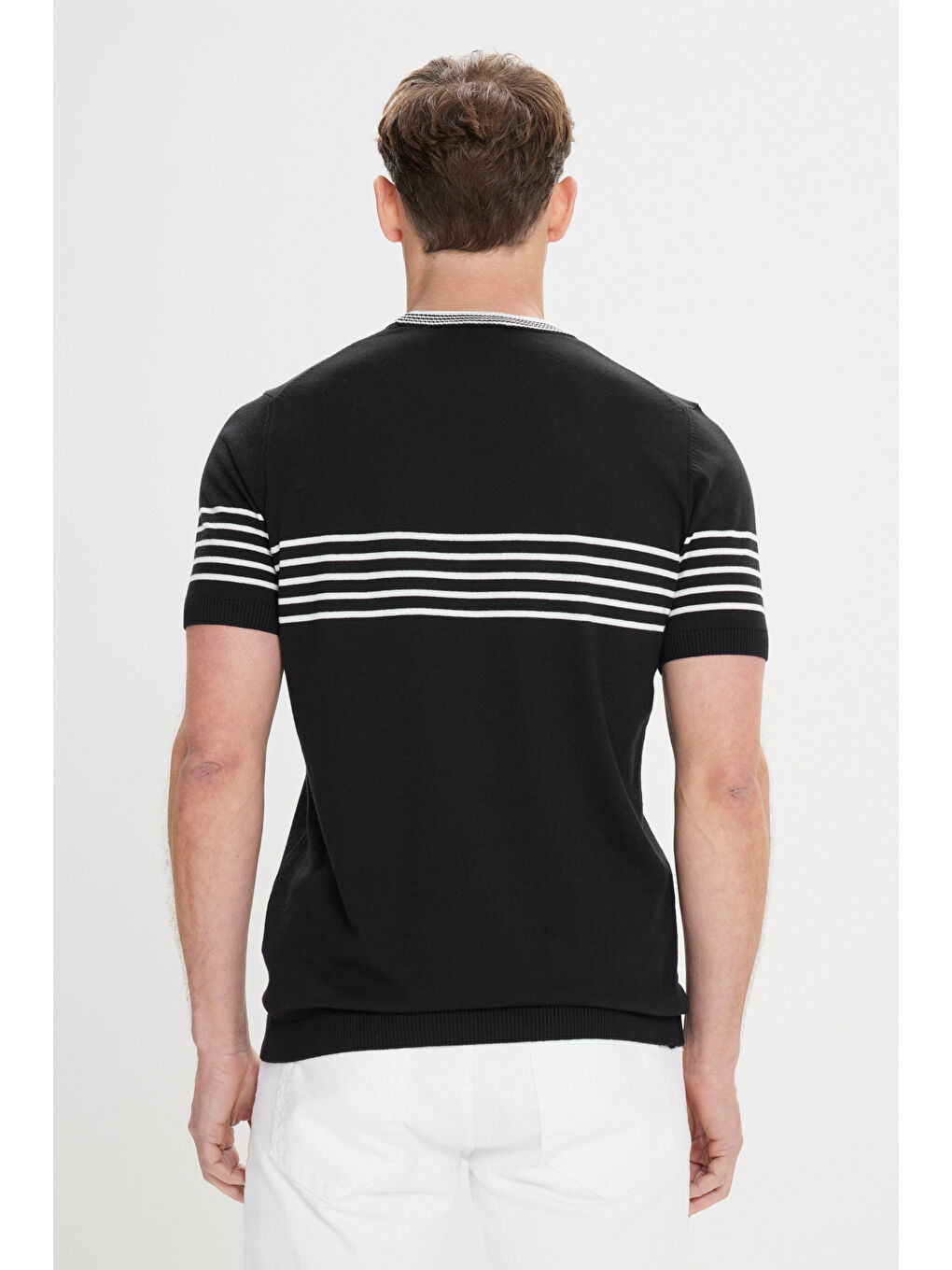 Erkek Siyah-Beyaz Standart Fit Normal Kesim %100 Pamuk Çizgili Bisiklet Yaka Triko Tişört-4