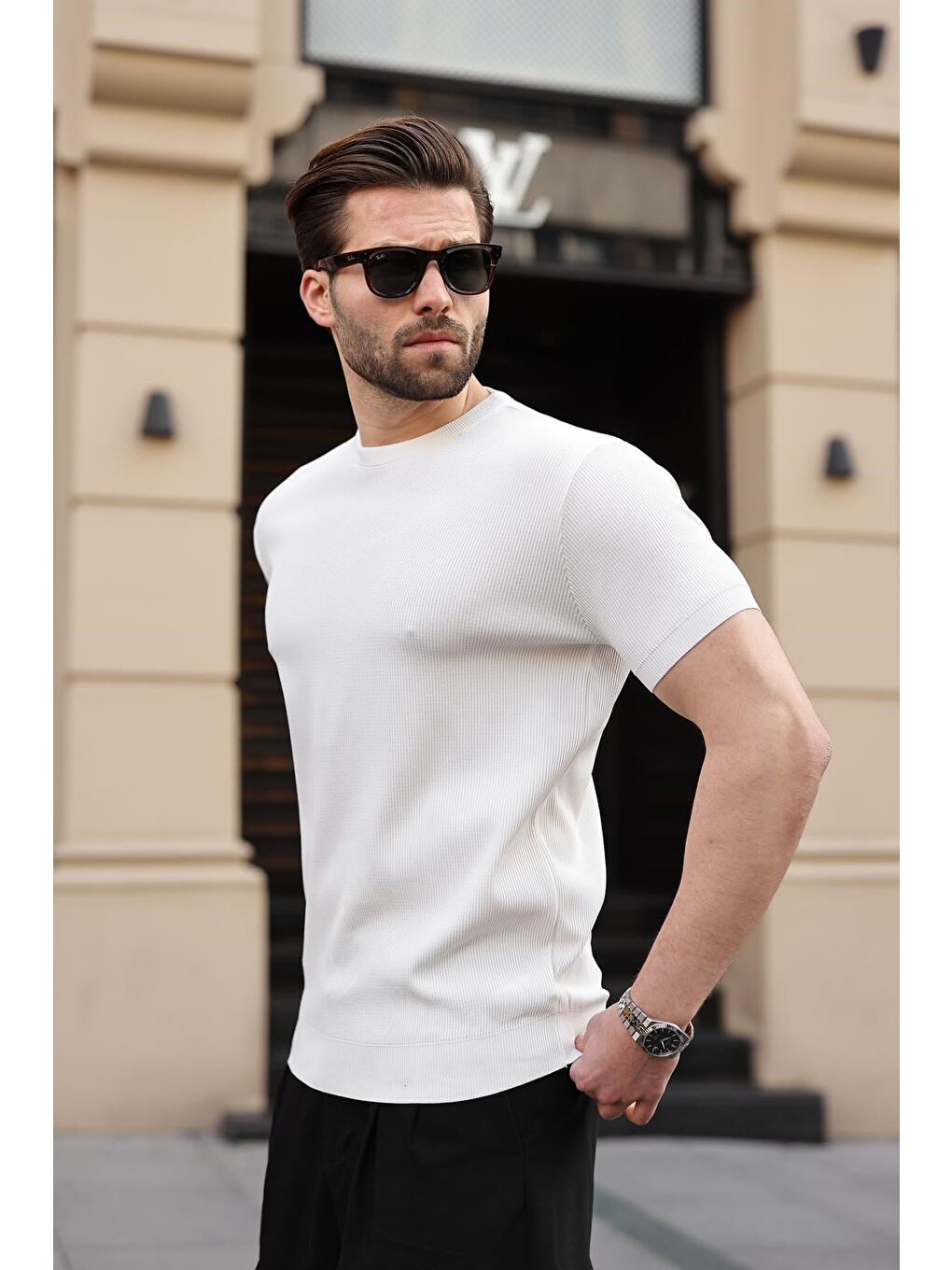 Beyaz Bisiklet Yaka Fitilli Erkek Tişört E7474