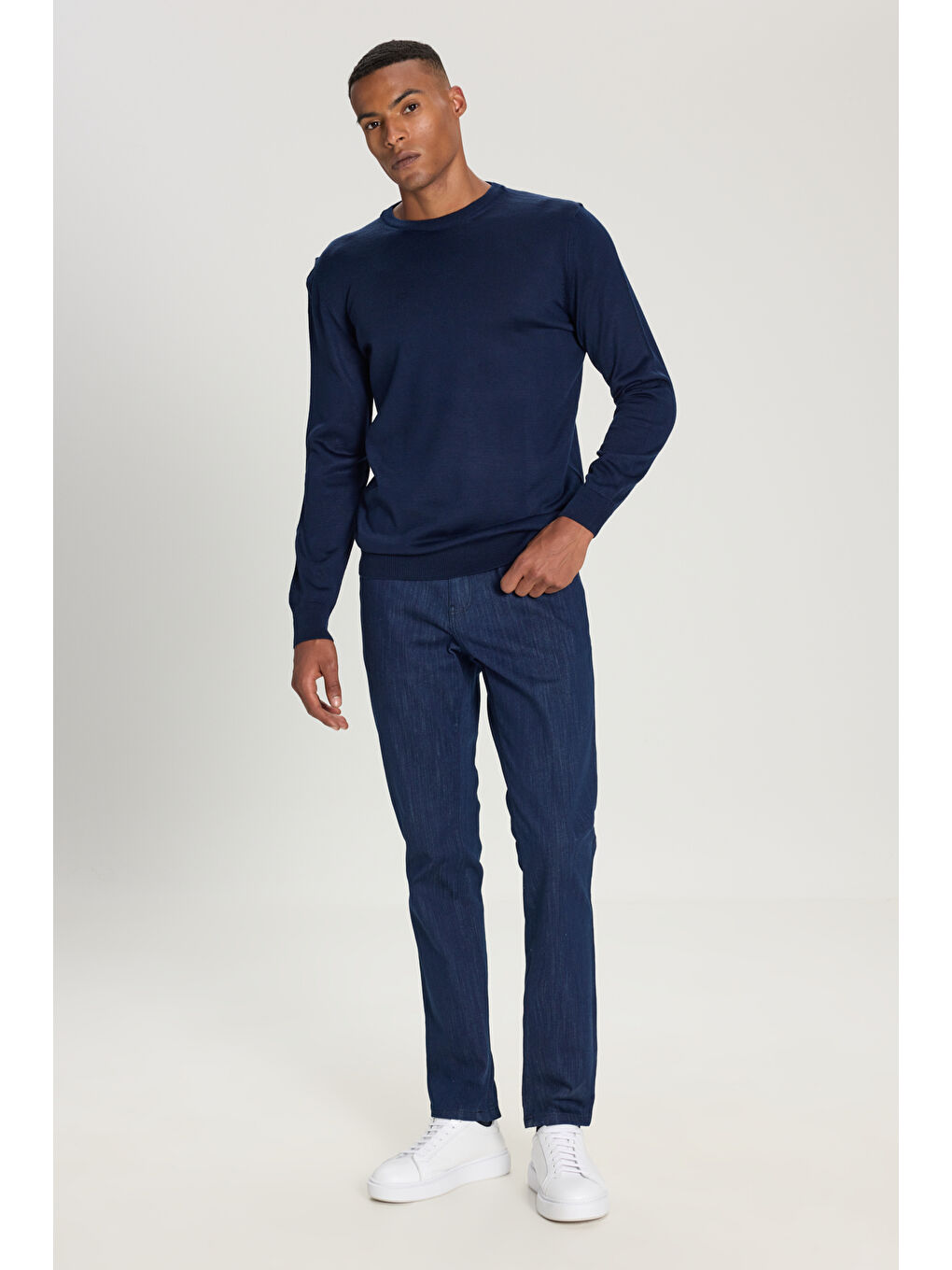 Erkek Lacivert Standart Fit Normal Kesim Bisiklet Yaka Triko Kazak-1