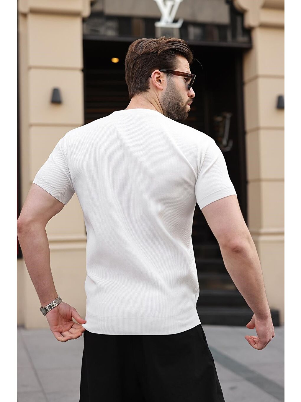 Beyaz Bisiklet Yaka Fitilli Erkek Tişört E7474-1