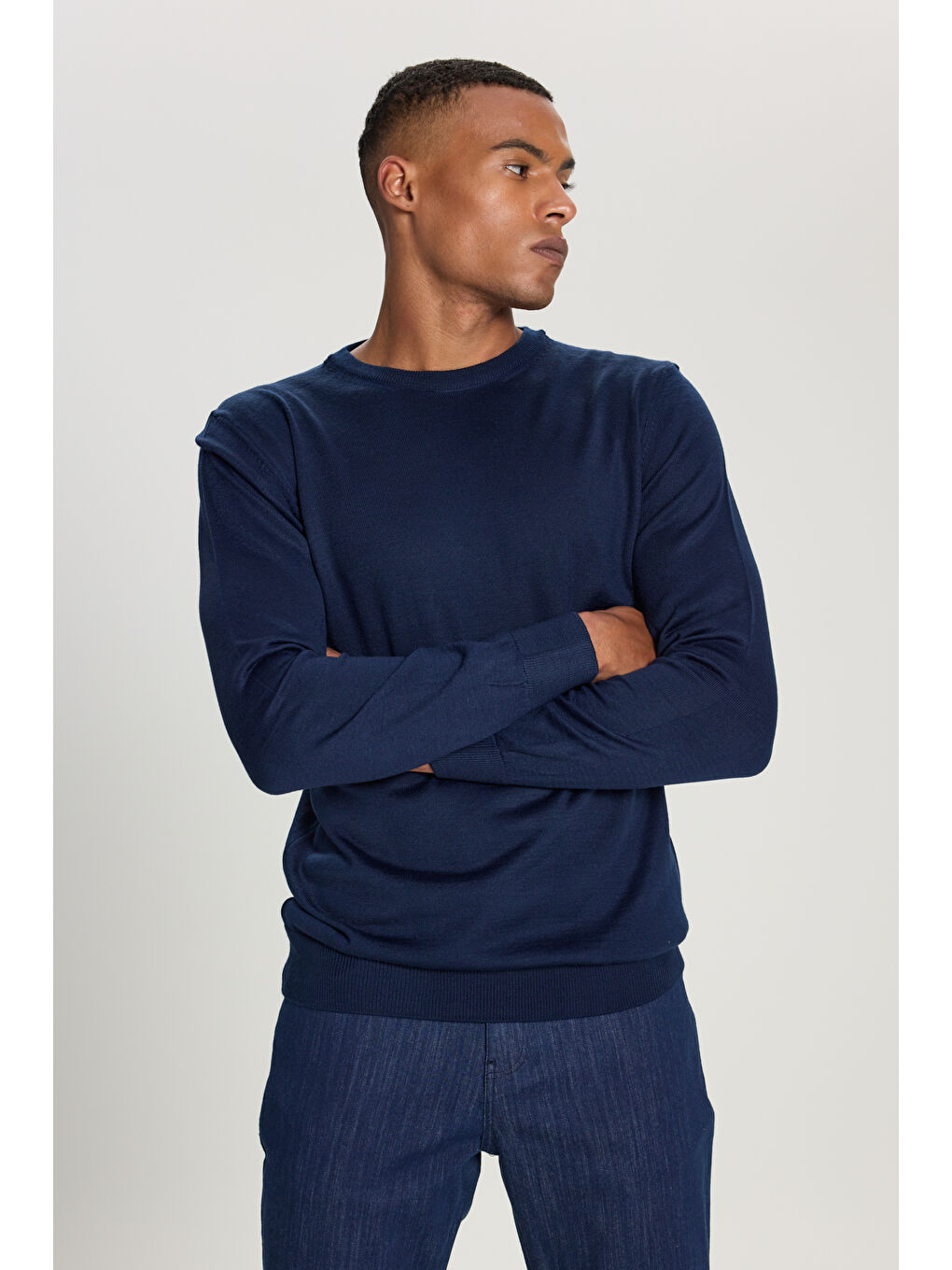 Erkek Lacivert Standart Fit Normal Kesim Bisiklet Yaka Triko Kazak-2