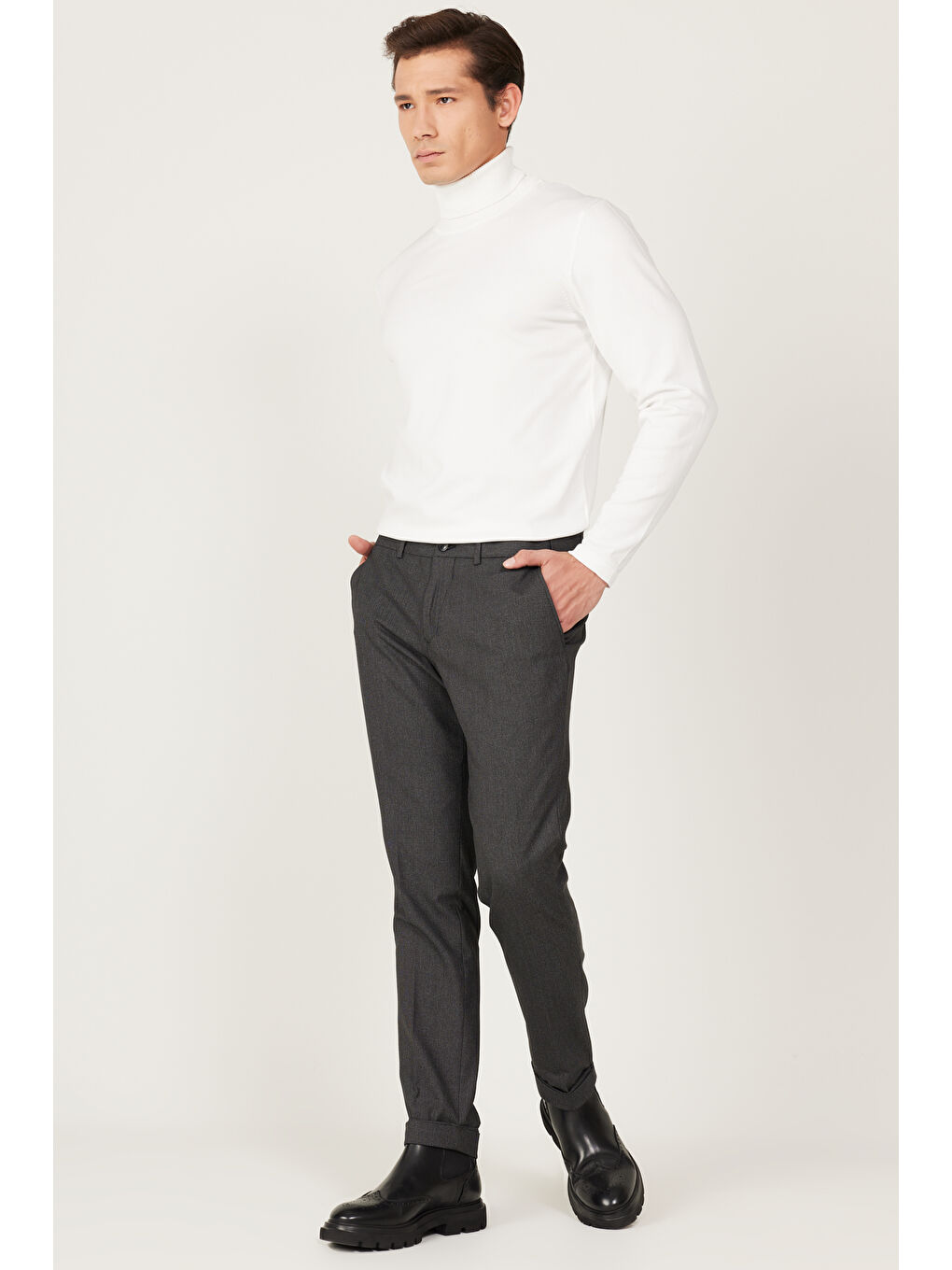 Erkek Antrasit Comfort Fit Rahat Kesim Beli Lastikli Desenli Esnek Pantolon-1