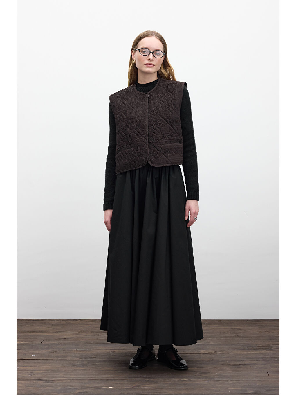 Kahverengi Kapitone Nakışlı Yelek Acı Kahve-2