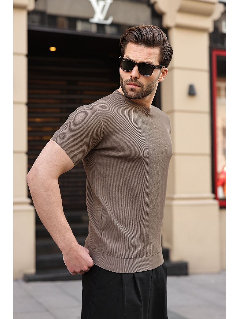 Açık Kahverengi Bisiklet Yaka Fitilli Erkek Tişört E7474-3