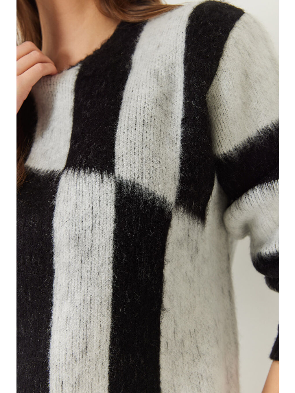 Siyah Kadın Şardonlu Triko Kazak-4