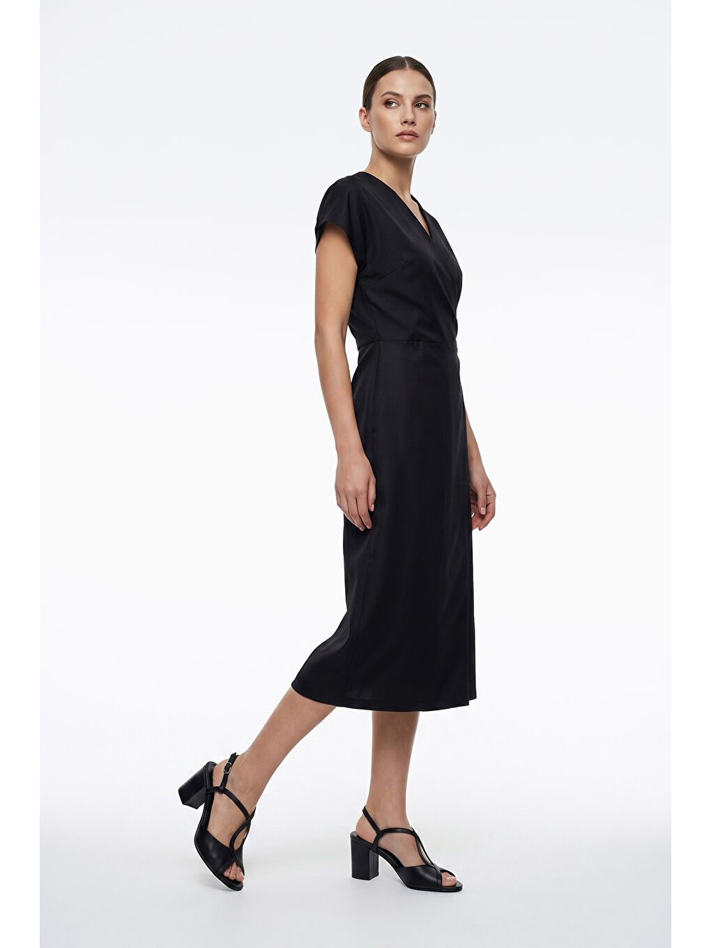 Siyah Kadın SİYAH Kalın Topuklu Arkası Açık Hakiki Deri Sandalet-2