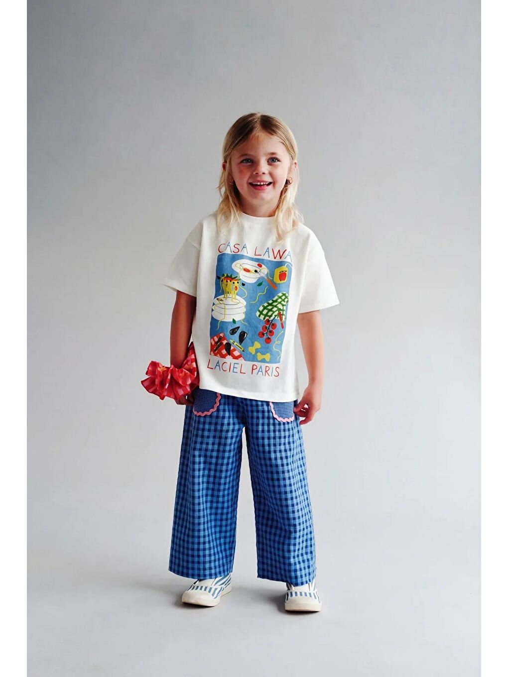 Beyaz Kız Çocuk Pamuklu Ekru Baskılı Tişört Mavi Pötikare Eşofman Takım