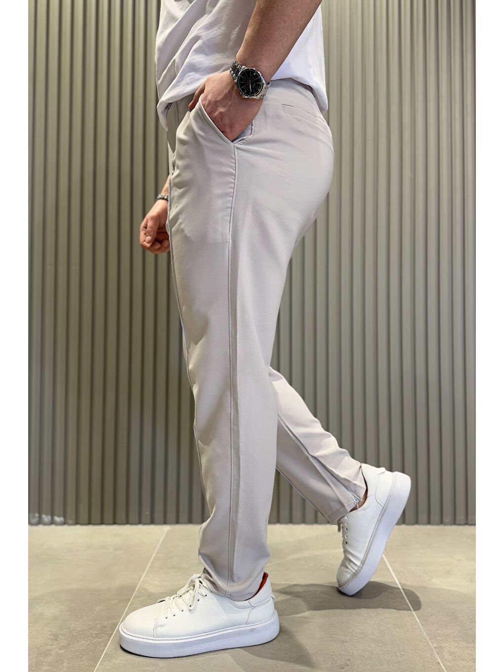 Bej Erkek Bel Lastikli Çimalı Jogger Pantolon-1