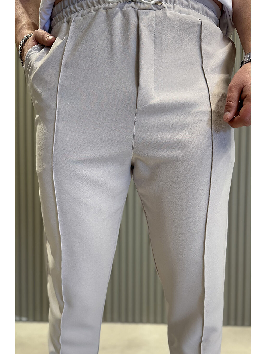 Bej Erkek Bel Lastikli Çimalı Jogger Pantolon-2