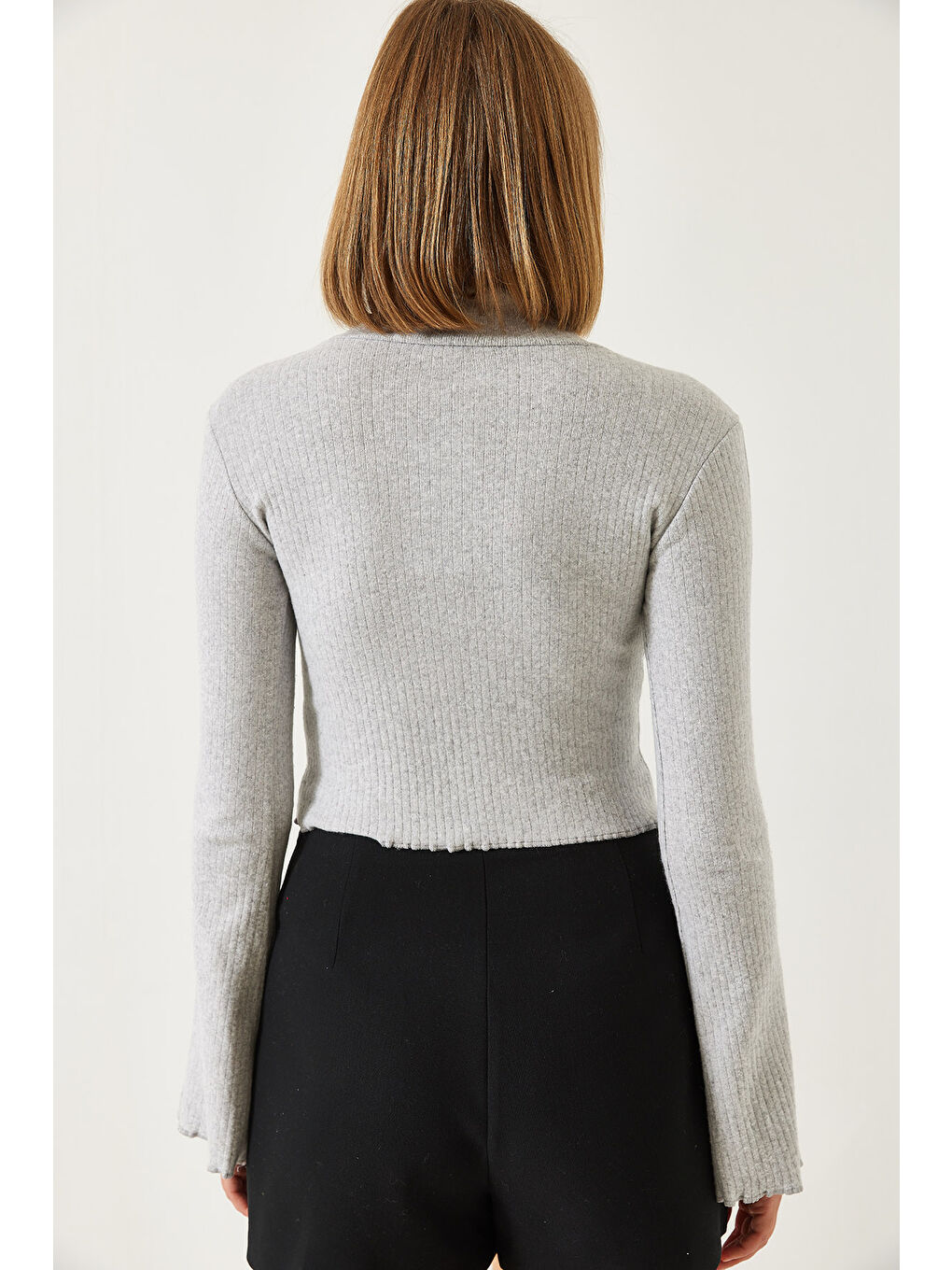 Gri Kadın Yarım Balıkçı Yaka Bluz-5