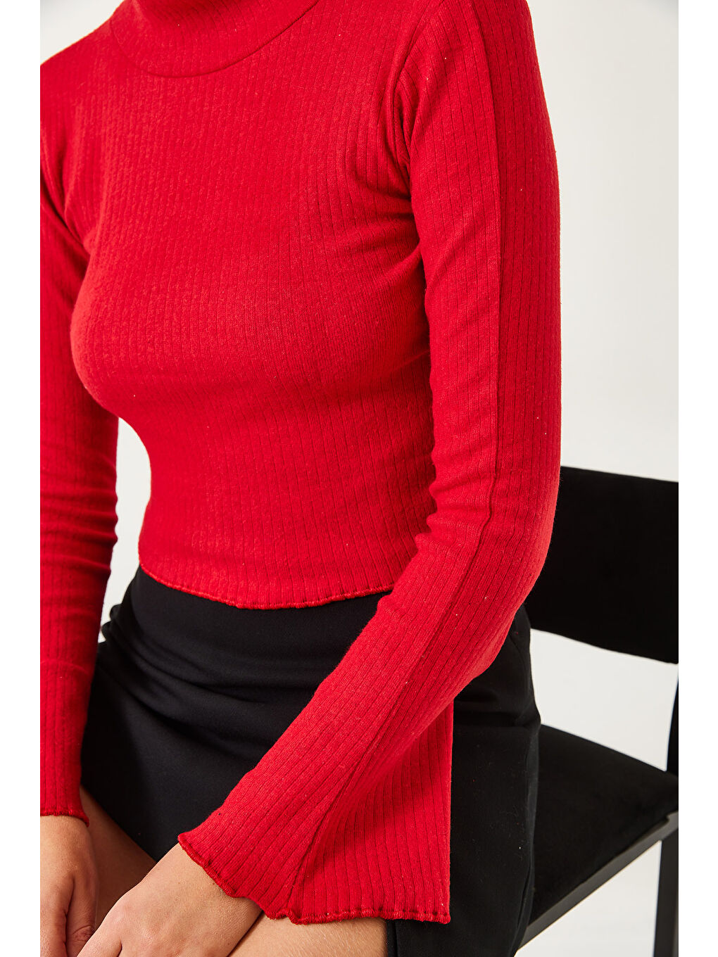 Kırmızı Kadın Yarım Balıkçı Yaka Bluz-4