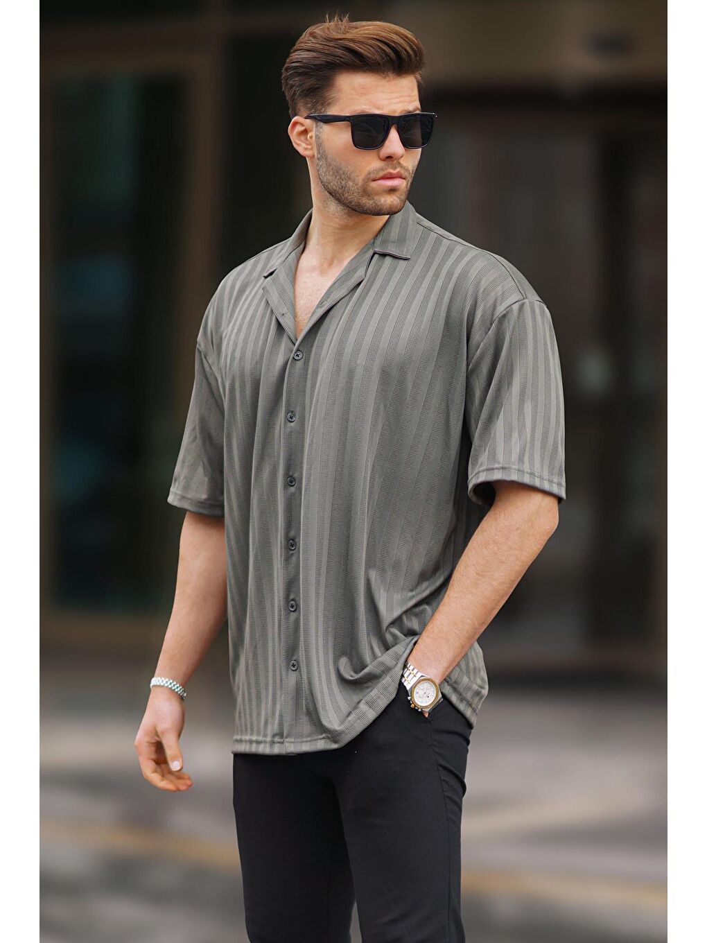 Haki Çizgili Kısa Kollu Erkek Gömlek 6738
