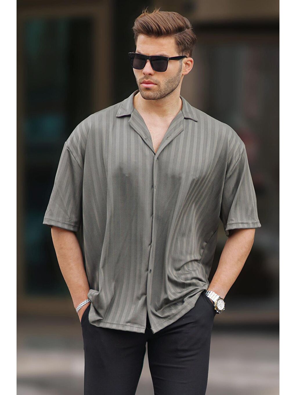 Haki Çizgili Kısa Kollu Erkek Gömlek 6738-1