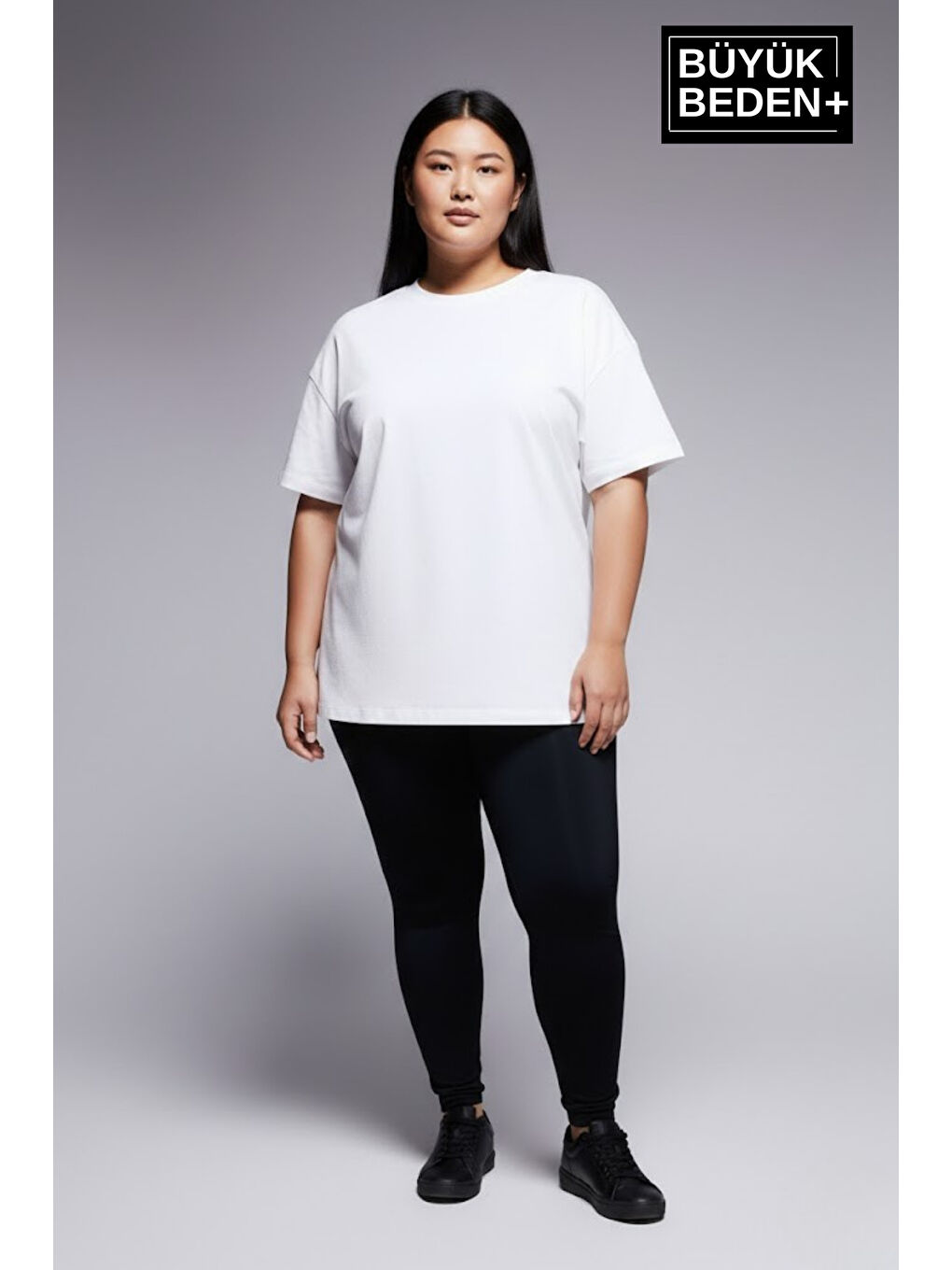 Beyaz Büyük Beden Kadın Basic Tişört – Pamuklu Düz T-Shirt 3XL-6XL SPR26BTSK10
