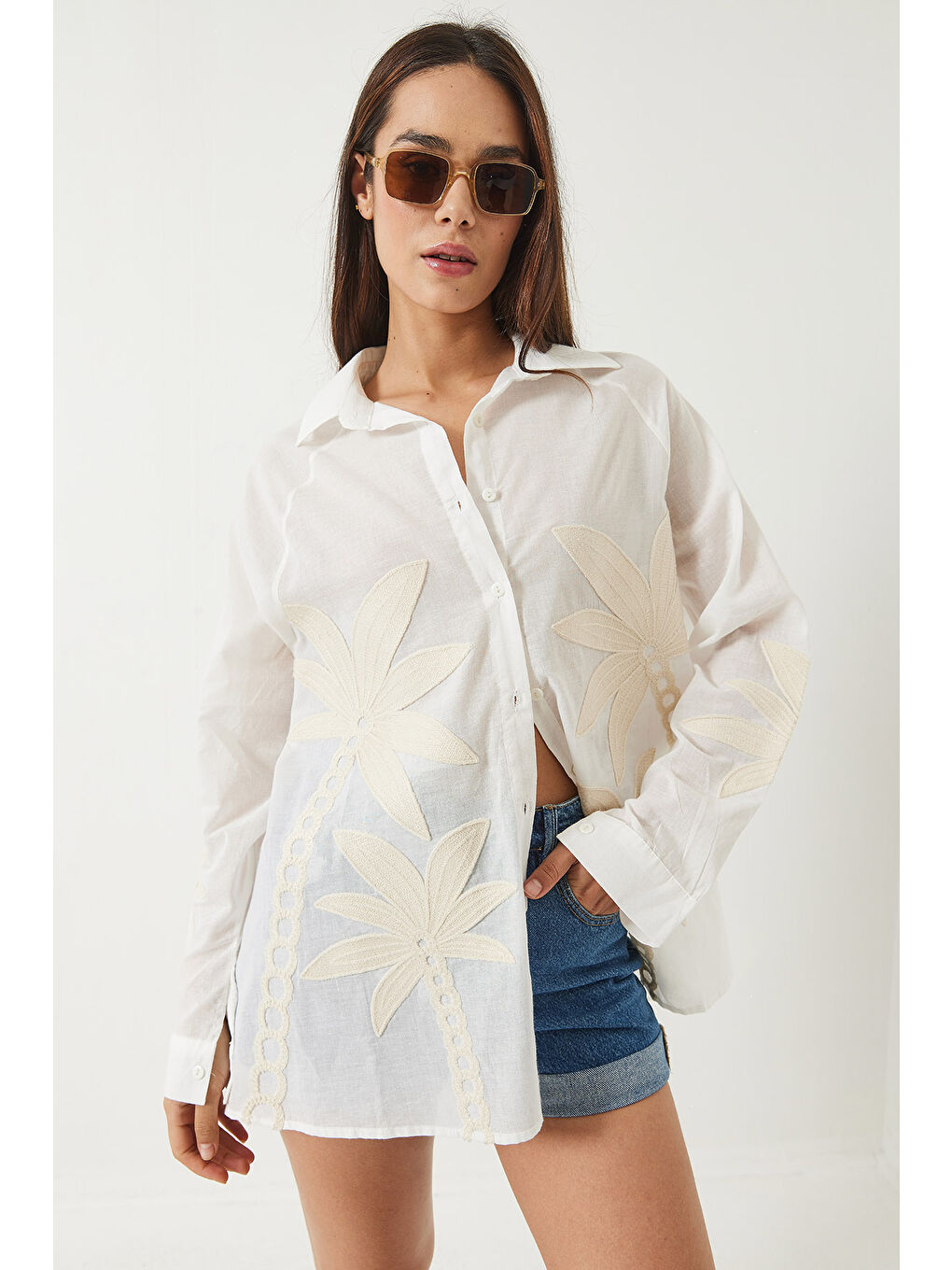 Ekru Kadın Palmiye İşlemeli Uzun Kollu Keten Gömlek-3