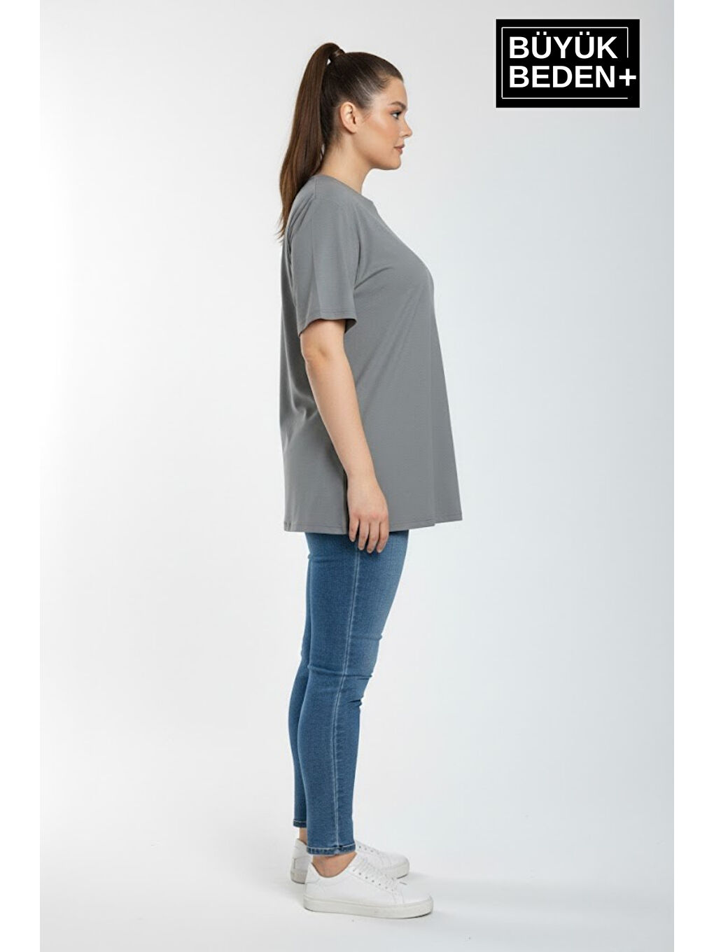 Gri Büyük Beden Kadın Basic Tişört – Pamuklu Düz T-Shirt 3XL-6XL SPR26BTSK10-1