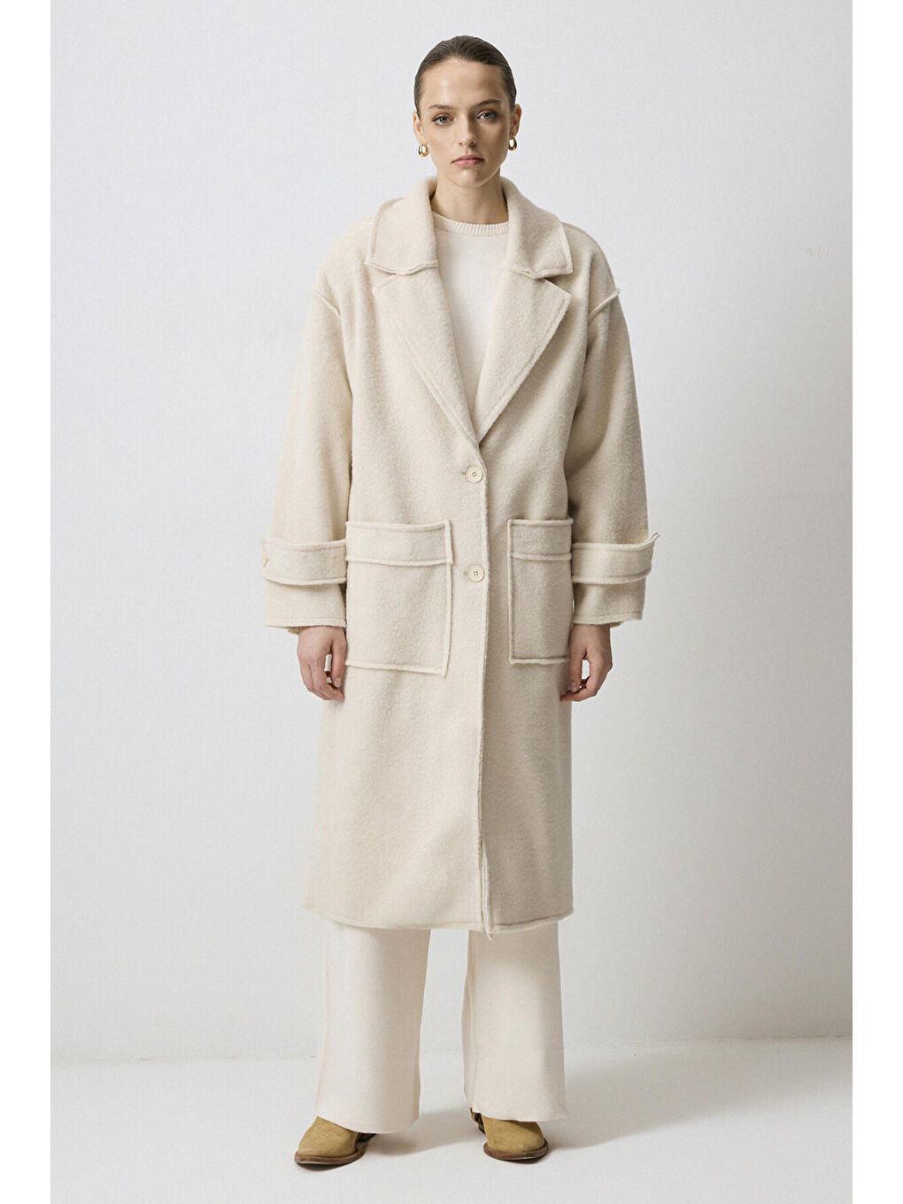 Bej Kol Apoletli Pelüş Kaban