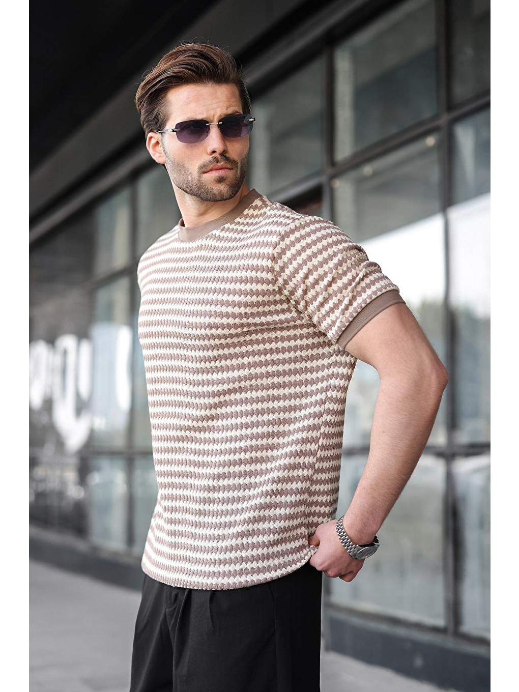 Kahverengi Jakarlı Bisiklet Yaka Erkek Tişört E7181-1