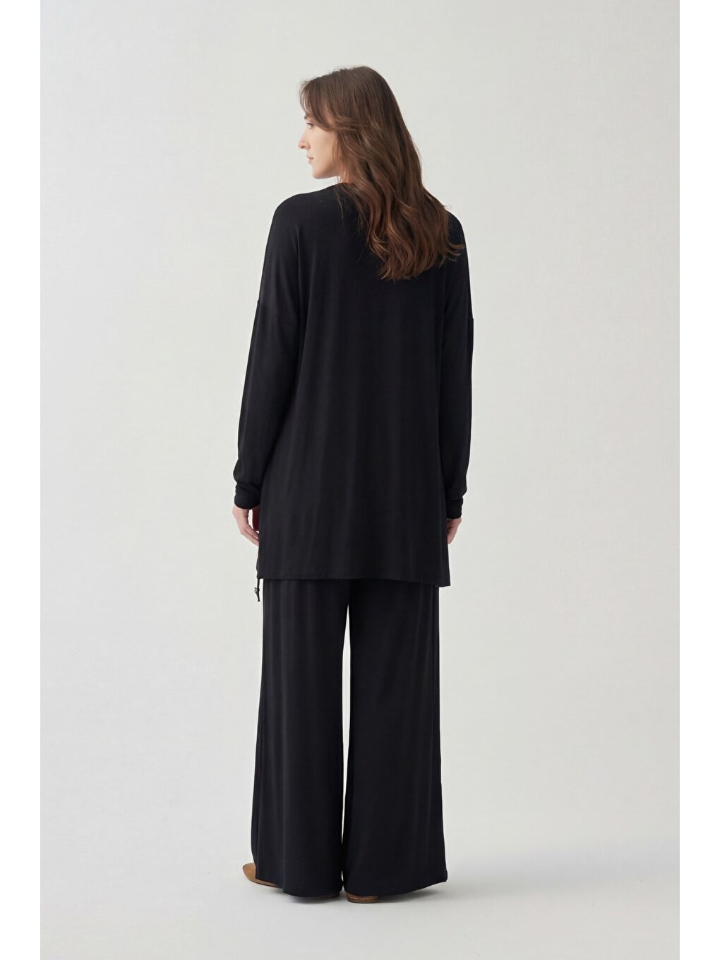 Siyah-Stoper Detaylı Tunik-2