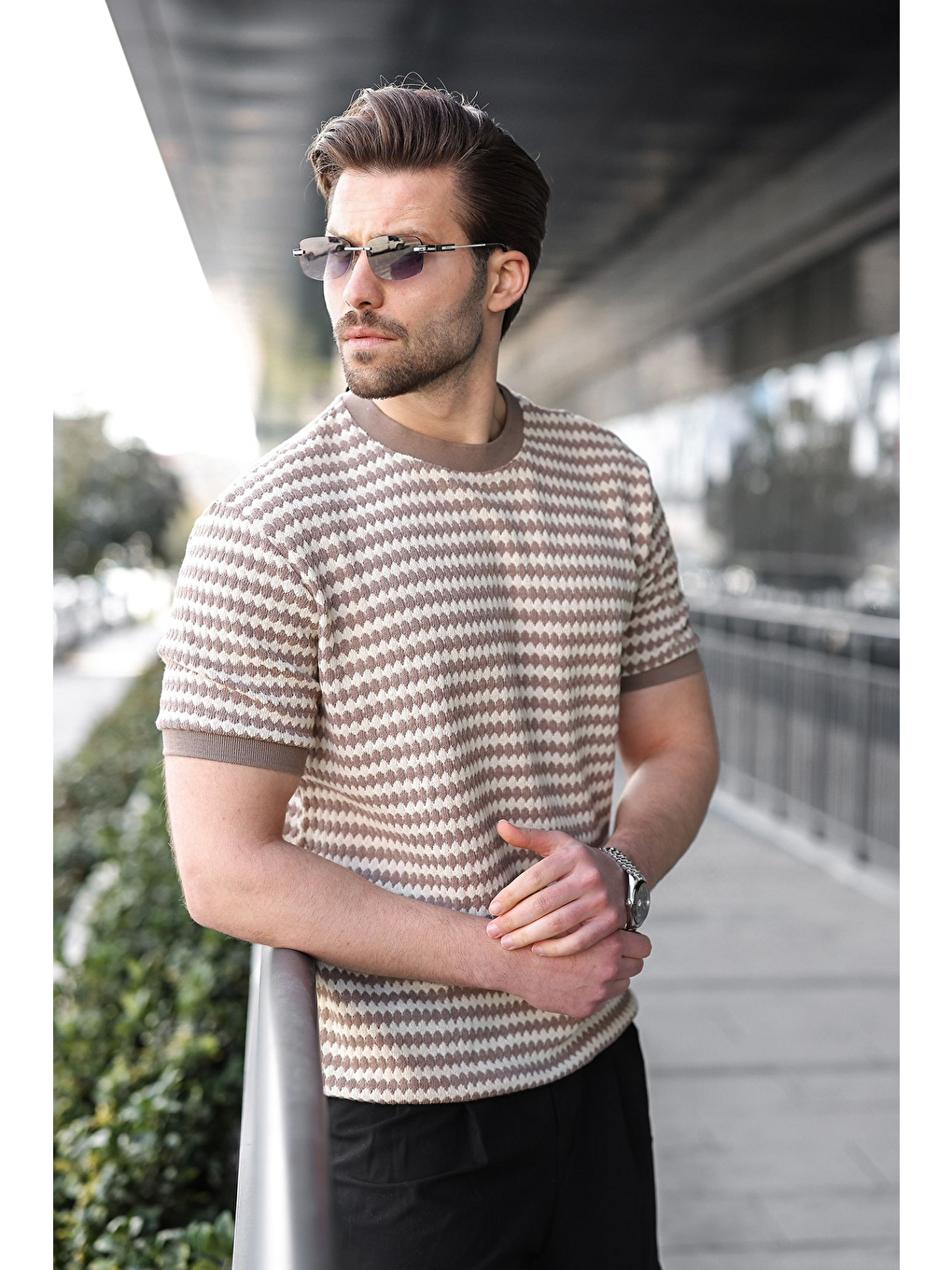 Kahverengi Jakarlı Bisiklet Yaka Erkek Tişört E7181-4