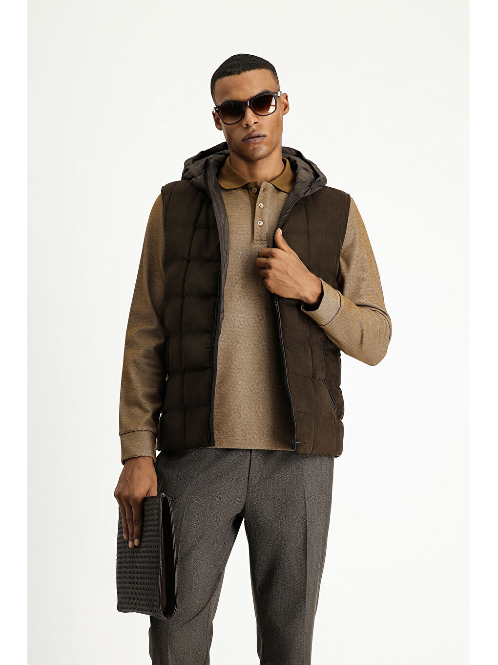 Kahverengi Slim Fit Dar Kesim Kapüşonlu Spor Yelek-2