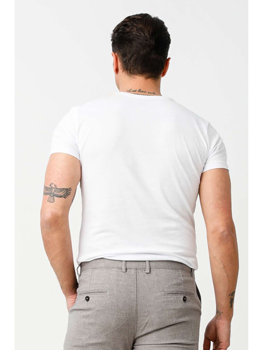 Beyaz Dar Kalıp Bisiklet Yaka Düz Kısa Kollu  %100 Pamuk Tişört-1