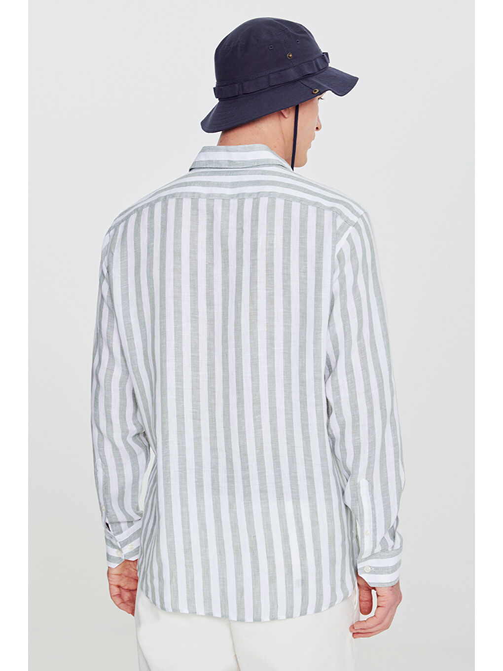 Erkek Haki-Beyaz %100 Keten Comfort Fit Rahat Kesim Düğmeli Yaka Çizgili Gömlek-4