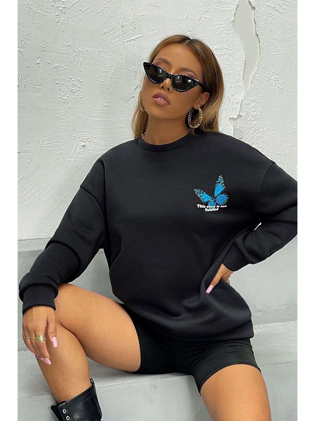 Siyah Unisex Kelebek Baskılı Bisiklet Yaka Sweatshirt-2