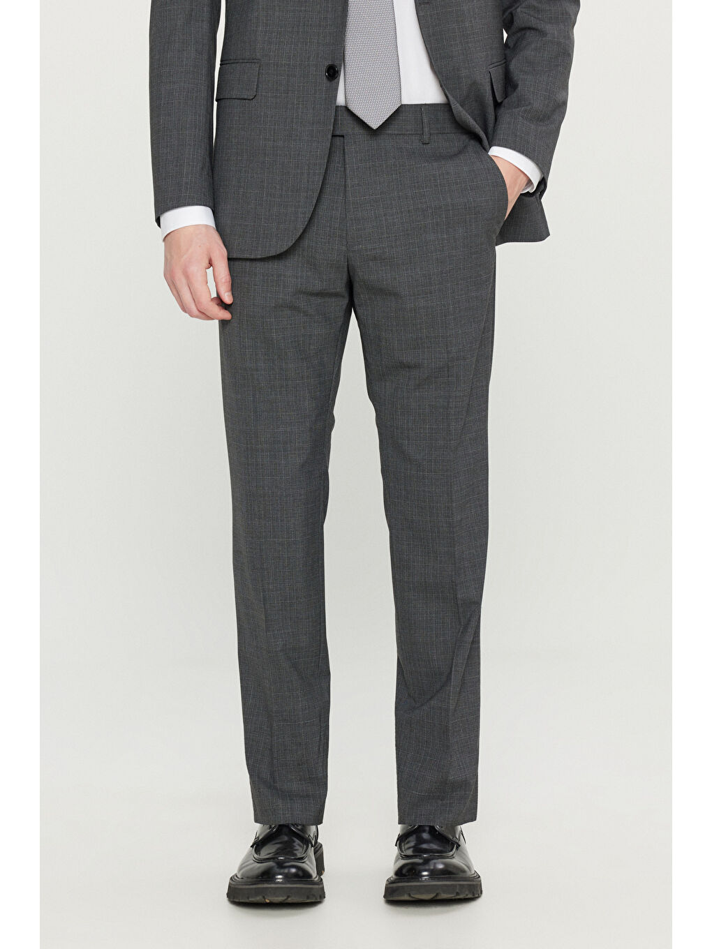 Erkek Koyu Gri Slim Fit Dar Kesim Mono Yaka Kareli Kapak Cepli Esnek Takım Elbise-4