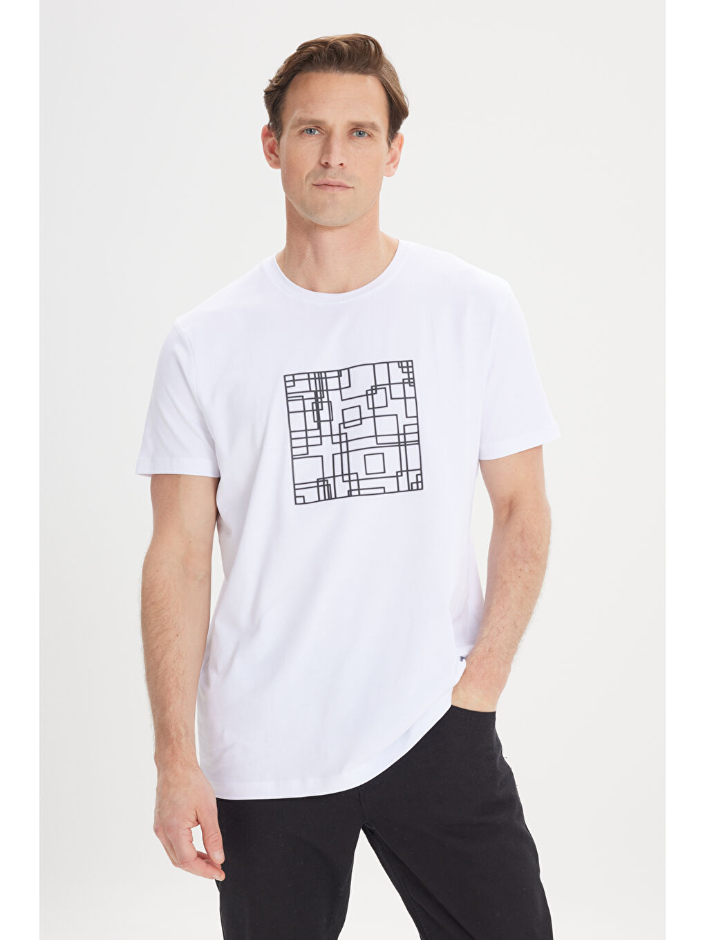 Erkek Beyaz Slim Fit Dar Kesim Pamuklu Esnek Baskılı Bisiklet Yaka Tişört