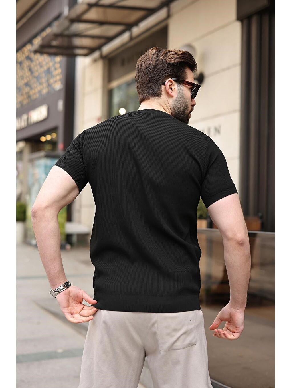 Siyah Bisiklet Yaka Fitilli Erkek Tişört E7474-1