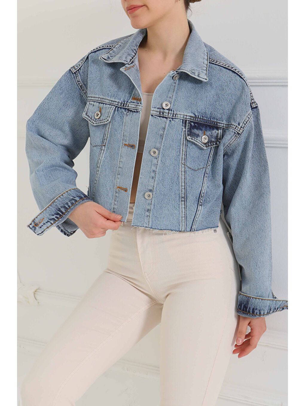 Kadın Çift Cepli Lazer Kesim Crop Jean Ceket Mavi   26582-1