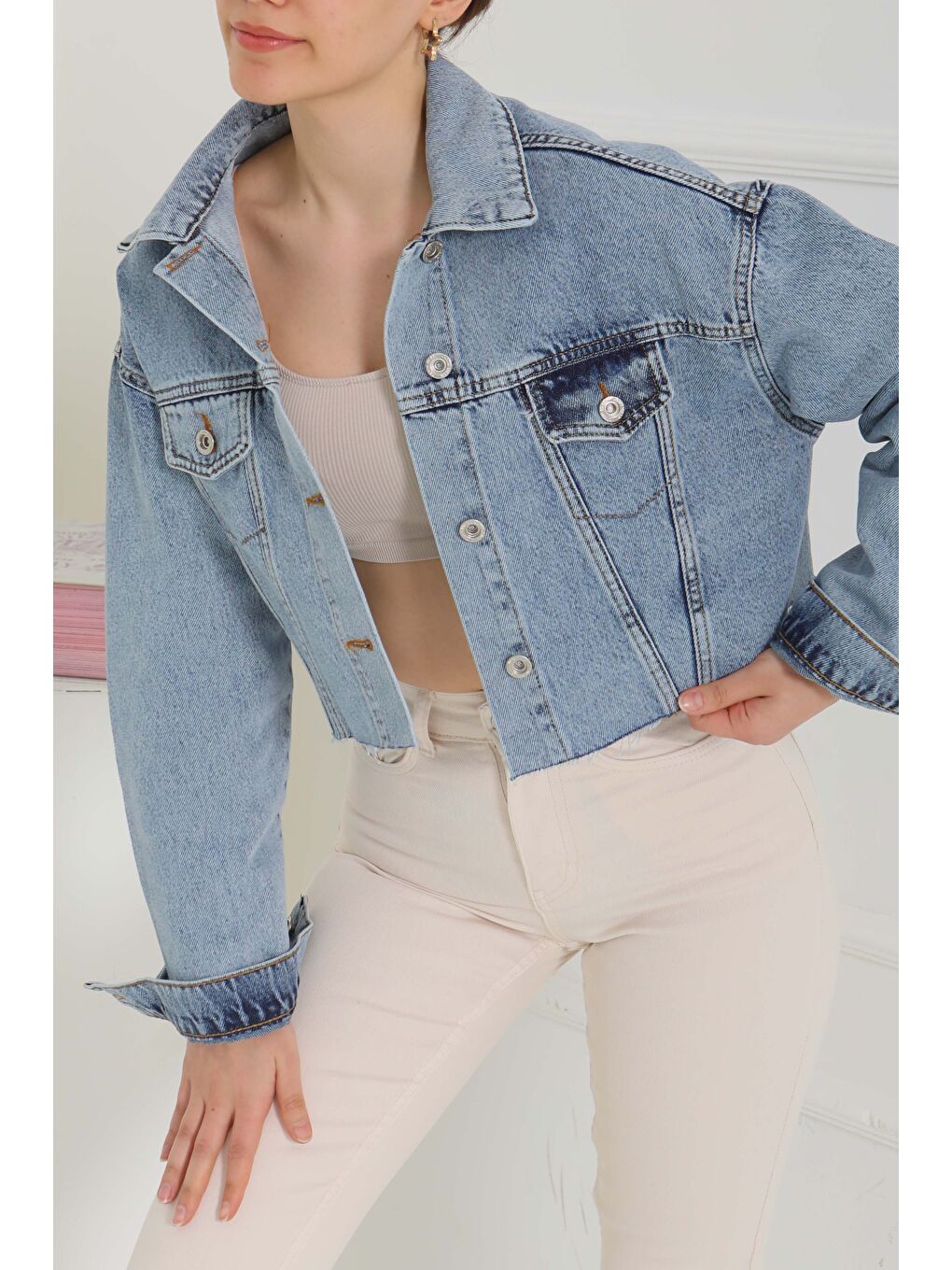 Kadın Çift Cepli Lazer Kesim Crop Jean Ceket Mavi   26582-2