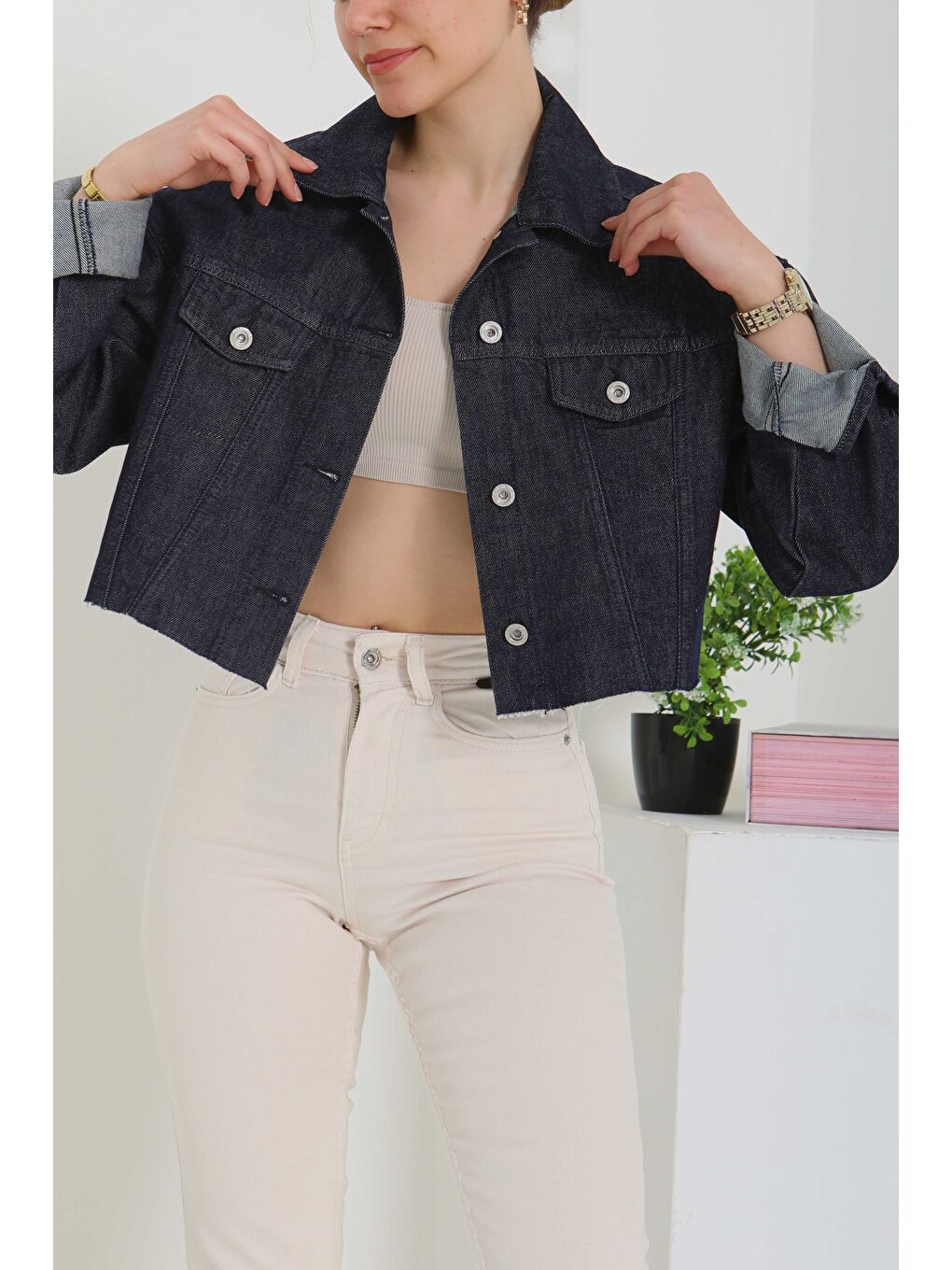 Kadın Çift Cepli Lazer Kesim Crop Jean Ceket Antrasit   26582-5